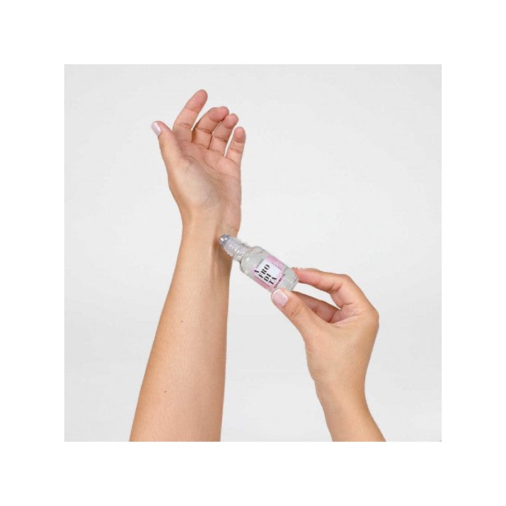 Huile phéromones roll-on - Vue principale attraction sensuelle Secrets de Geishaa